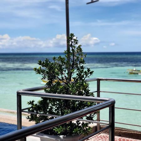 L & M Hearthstones Lodge Oslob Ngoại thất bức ảnh