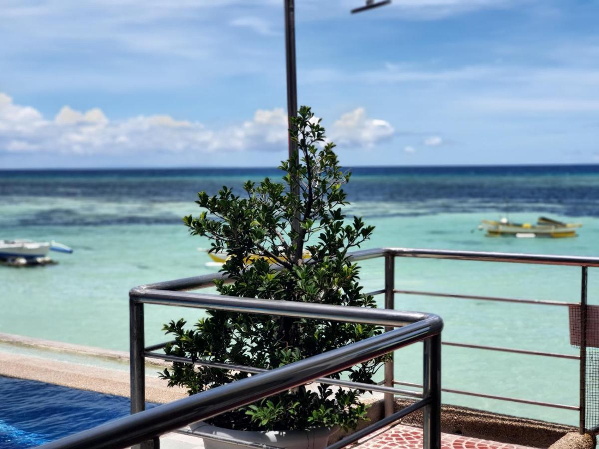 L & M Hearthstones Lodge Oslob Ngoại thất bức ảnh