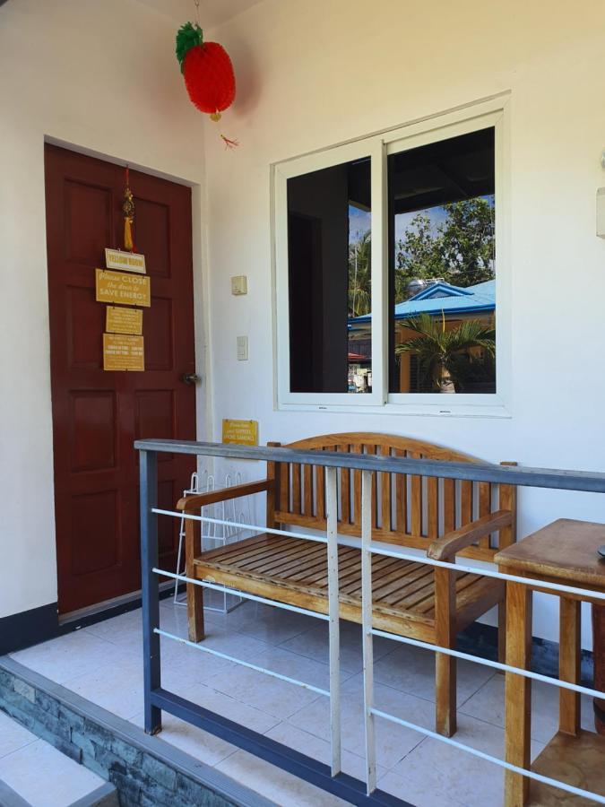 L & M Hearthstones Lodge Oslob Ngoại thất bức ảnh