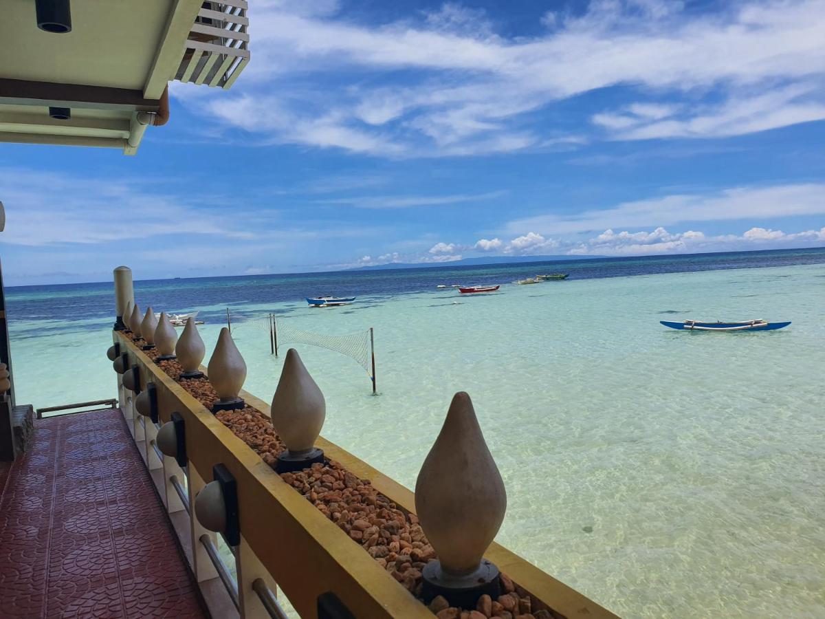 L & M Hearthstones Lodge Oslob Ngoại thất bức ảnh