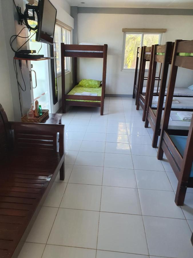 L & M Hearthstones Lodge Oslob Ngoại thất bức ảnh