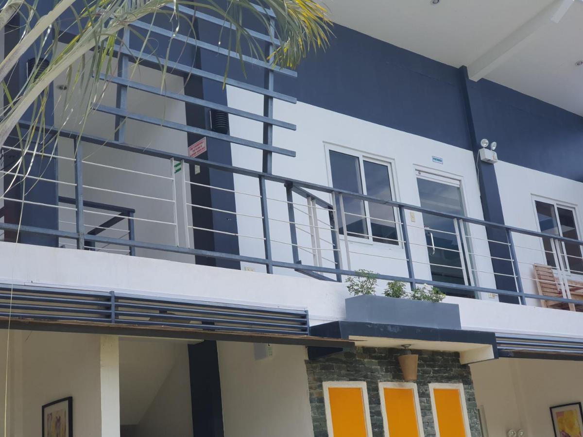 L & M Hearthstones Lodge Oslob Ngoại thất bức ảnh