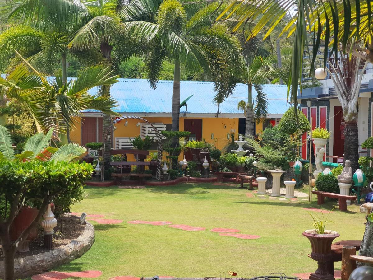 L & M Hearthstones Lodge Oslob Ngoại thất bức ảnh