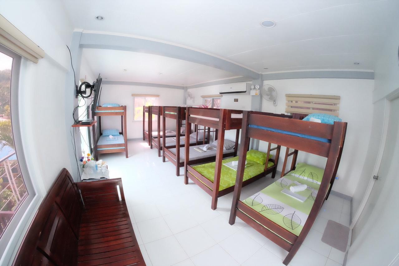 L & M Hearthstones Lodge Oslob Ngoại thất bức ảnh