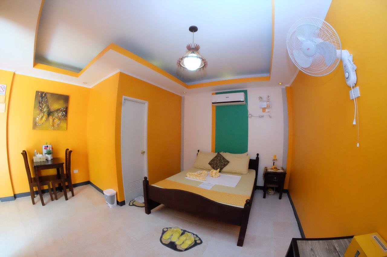 L & M Hearthstones Lodge Oslob Ngoại thất bức ảnh