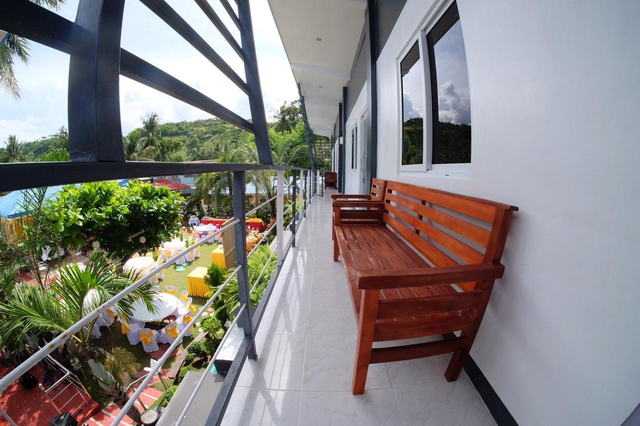 L & M Hearthstones Lodge Oslob Ngoại thất bức ảnh