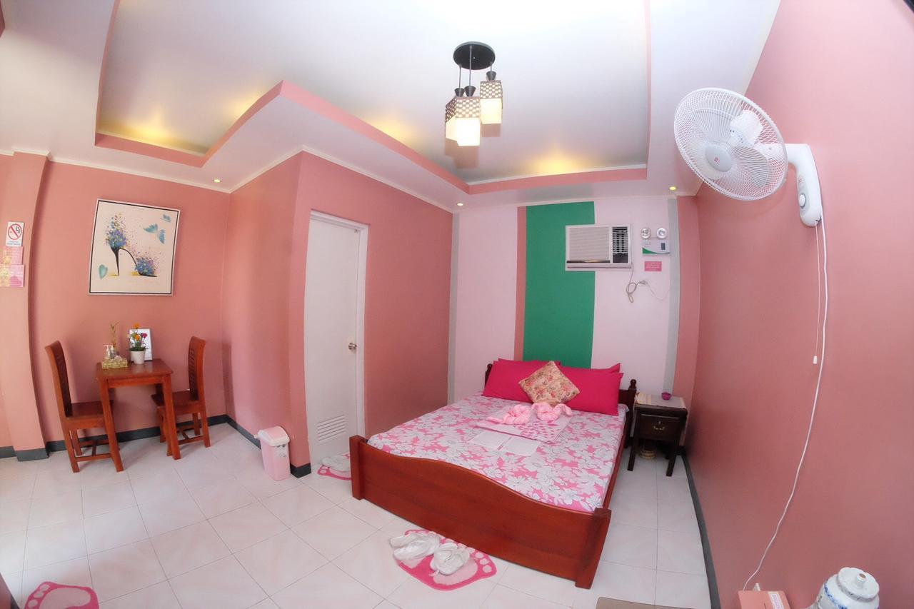 L & M Hearthstones Lodge Oslob Ngoại thất bức ảnh