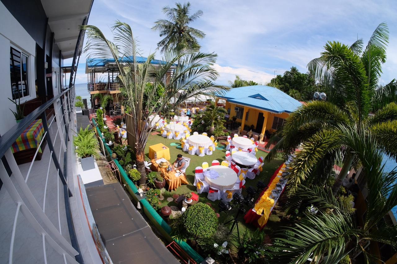 L & M Hearthstones Lodge Oslob Ngoại thất bức ảnh
