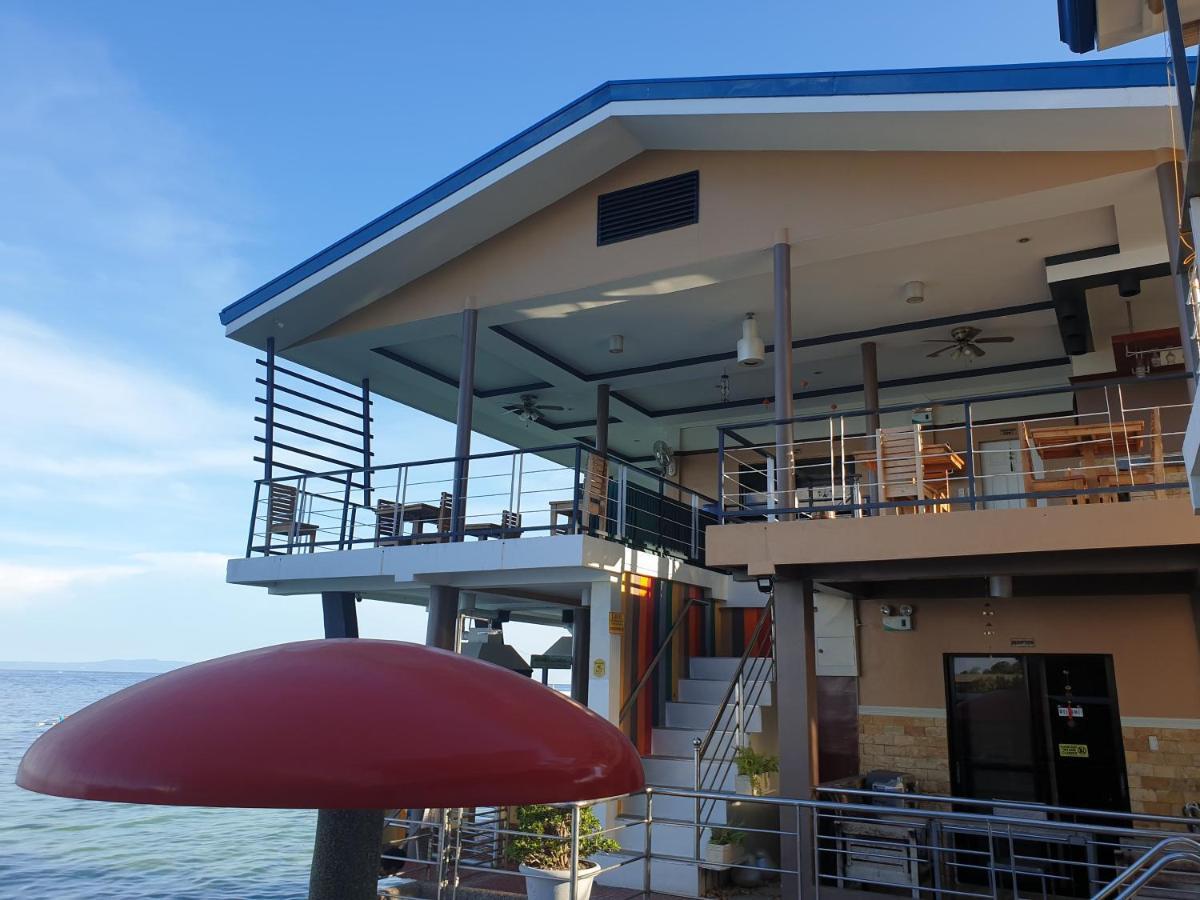 L & M Hearthstones Lodge Oslob Ngoại thất bức ảnh